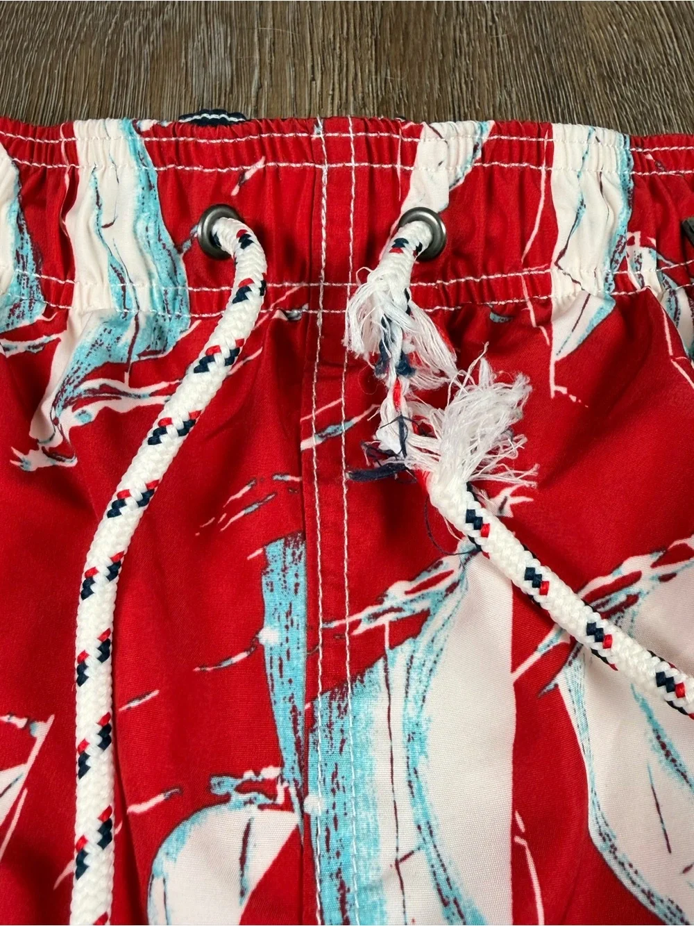 SALE Lands' End Men's Red Sailboat Swim Trunks Nautical Board Shorts | Size: M